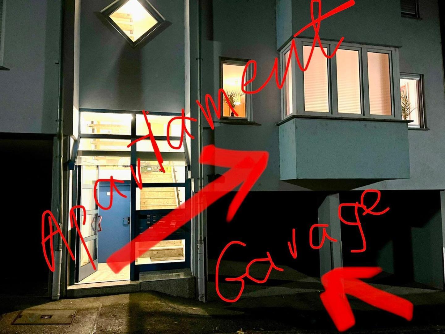 Wunderschoenes Apartment Im Zentrum Goldstadt ฟอร์ซไฮม์ ภายนอก รูปภาพ