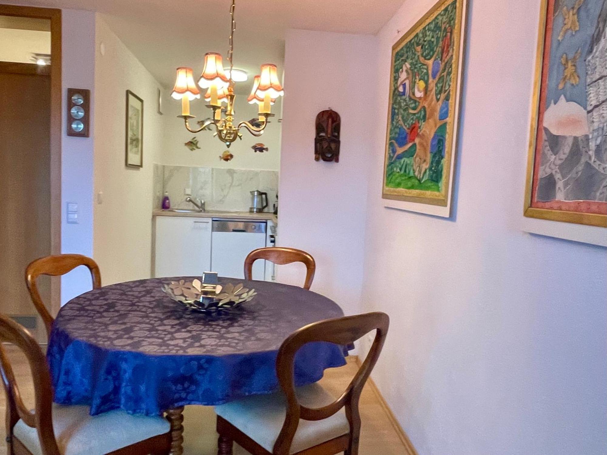 Wunderschoenes Apartment Im Zentrum Goldstadt ฟอร์ซไฮม์ ภายนอก รูปภาพ