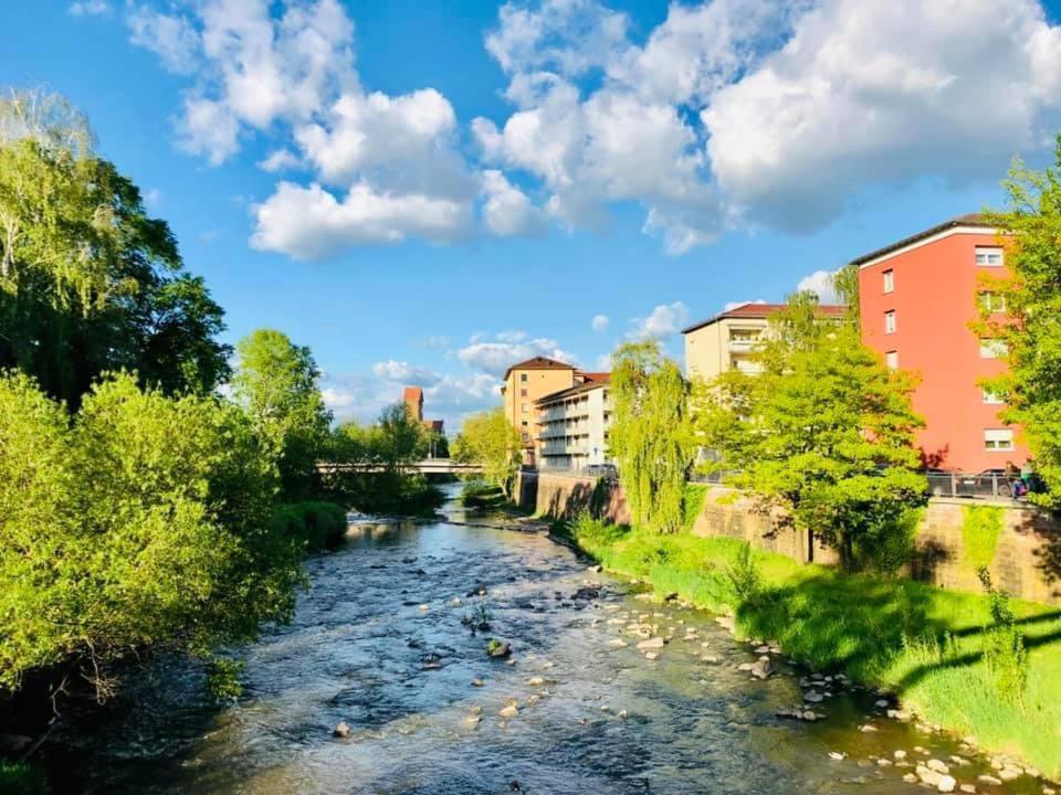 Wunderschoenes Apartment Im Zentrum Goldstadt ฟอร์ซไฮม์ ภายนอก รูปภาพ