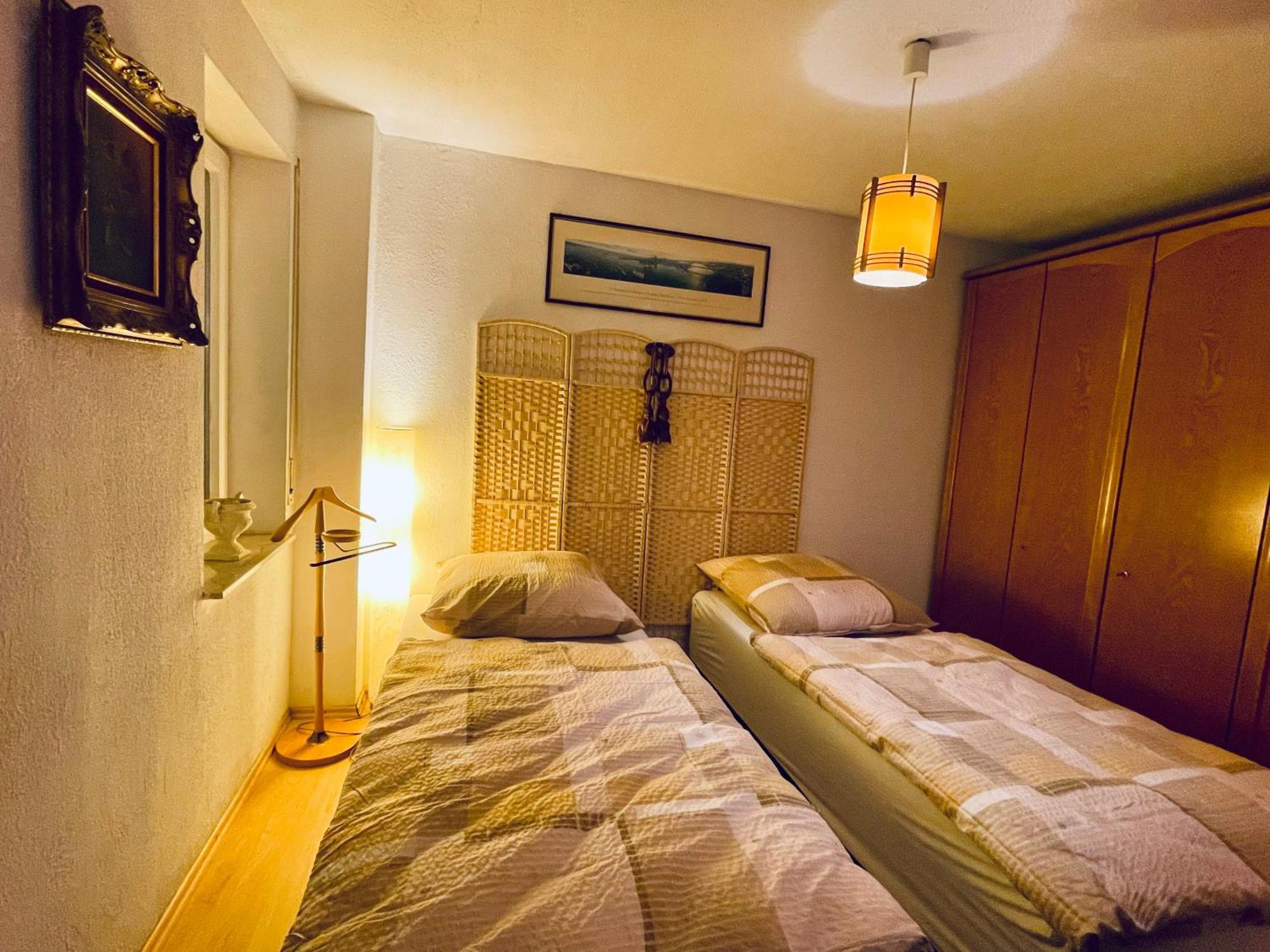 Wunderschoenes Apartment Im Zentrum Goldstadt ฟอร์ซไฮม์ ภายนอก รูปภาพ