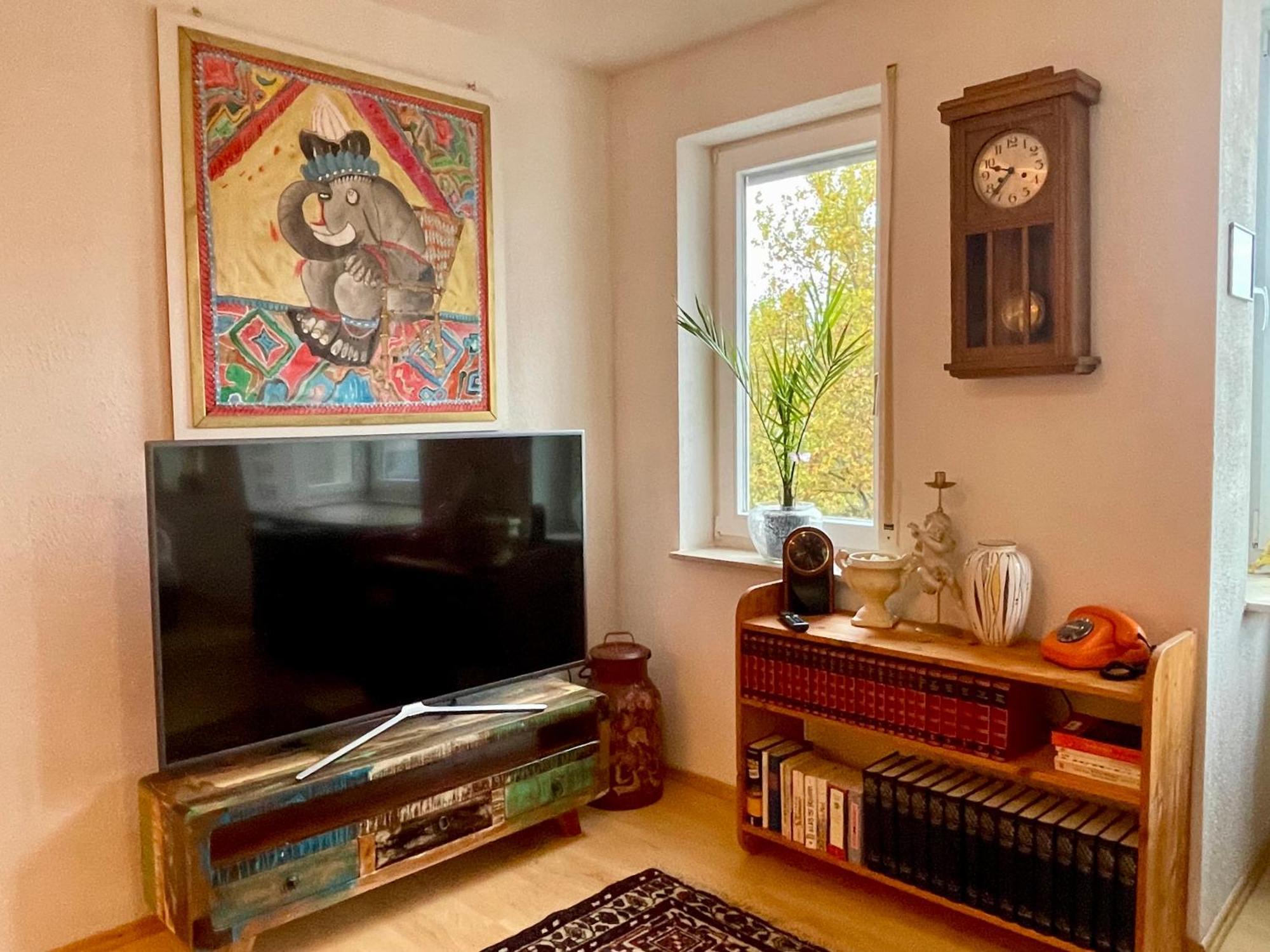 Wunderschoenes Apartment Im Zentrum Goldstadt ฟอร์ซไฮม์ ภายนอก รูปภาพ