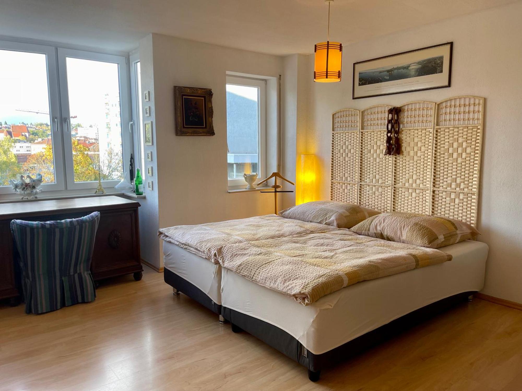 Wunderschoenes Apartment Im Zentrum Goldstadt ฟอร์ซไฮม์ ภายนอก รูปภาพ