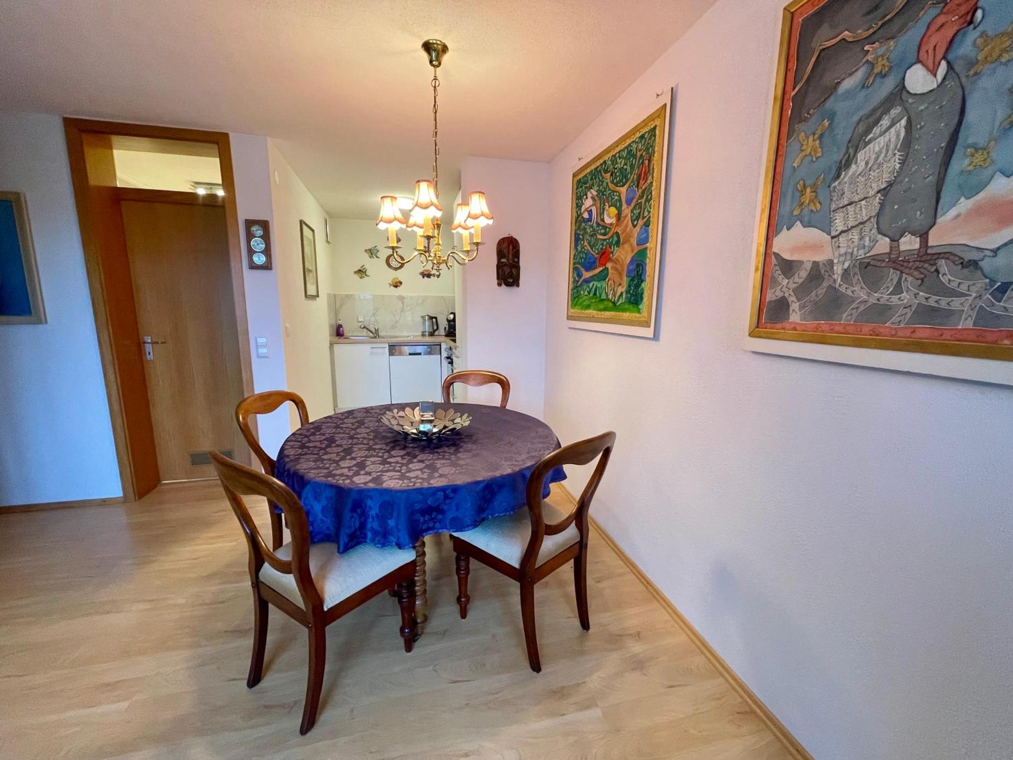 Wunderschoenes Apartment Im Zentrum Goldstadt ฟอร์ซไฮม์ ภายนอก รูปภาพ