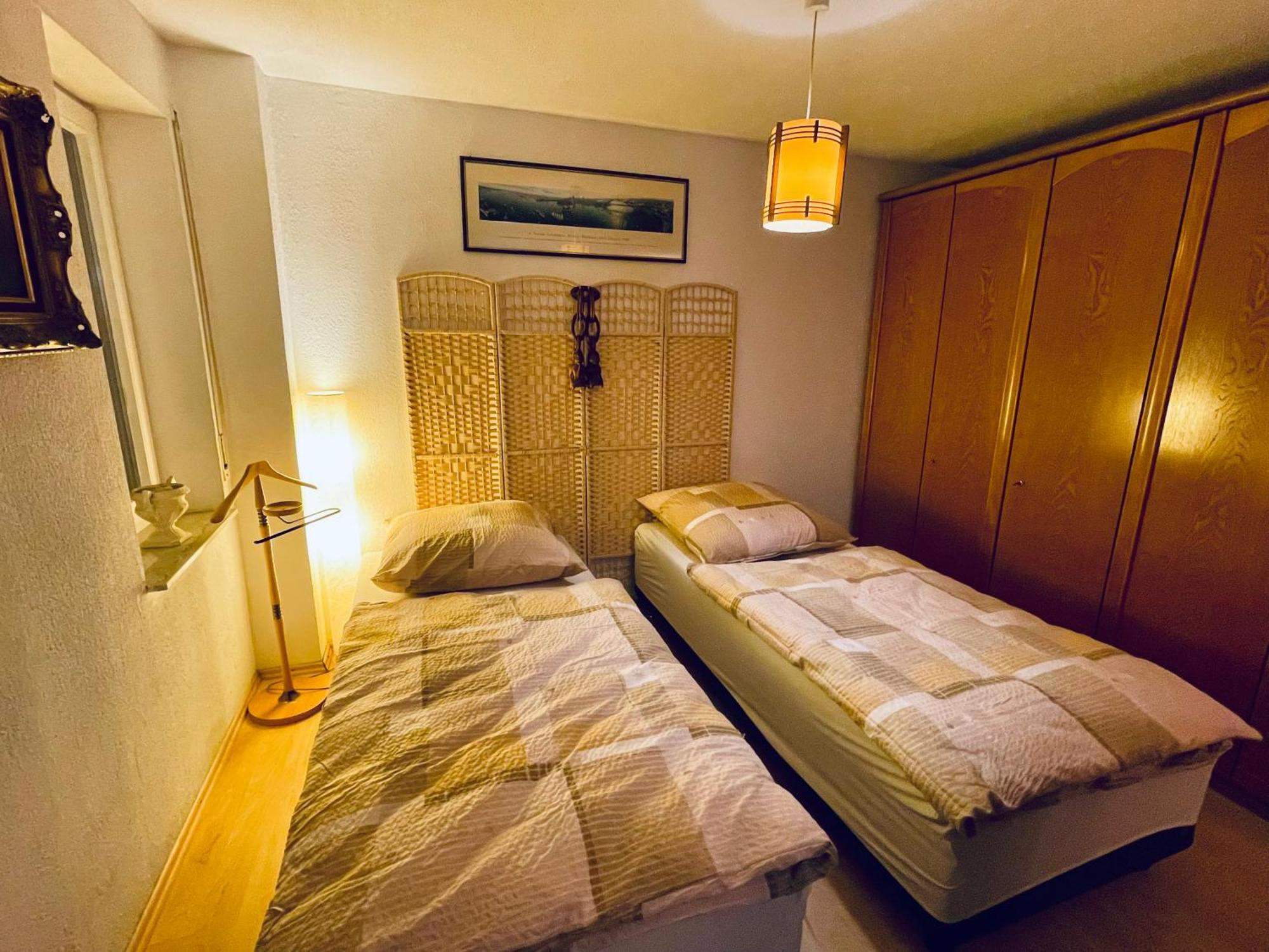 Wunderschoenes Apartment Im Zentrum Goldstadt ฟอร์ซไฮม์ ภายนอก รูปภาพ