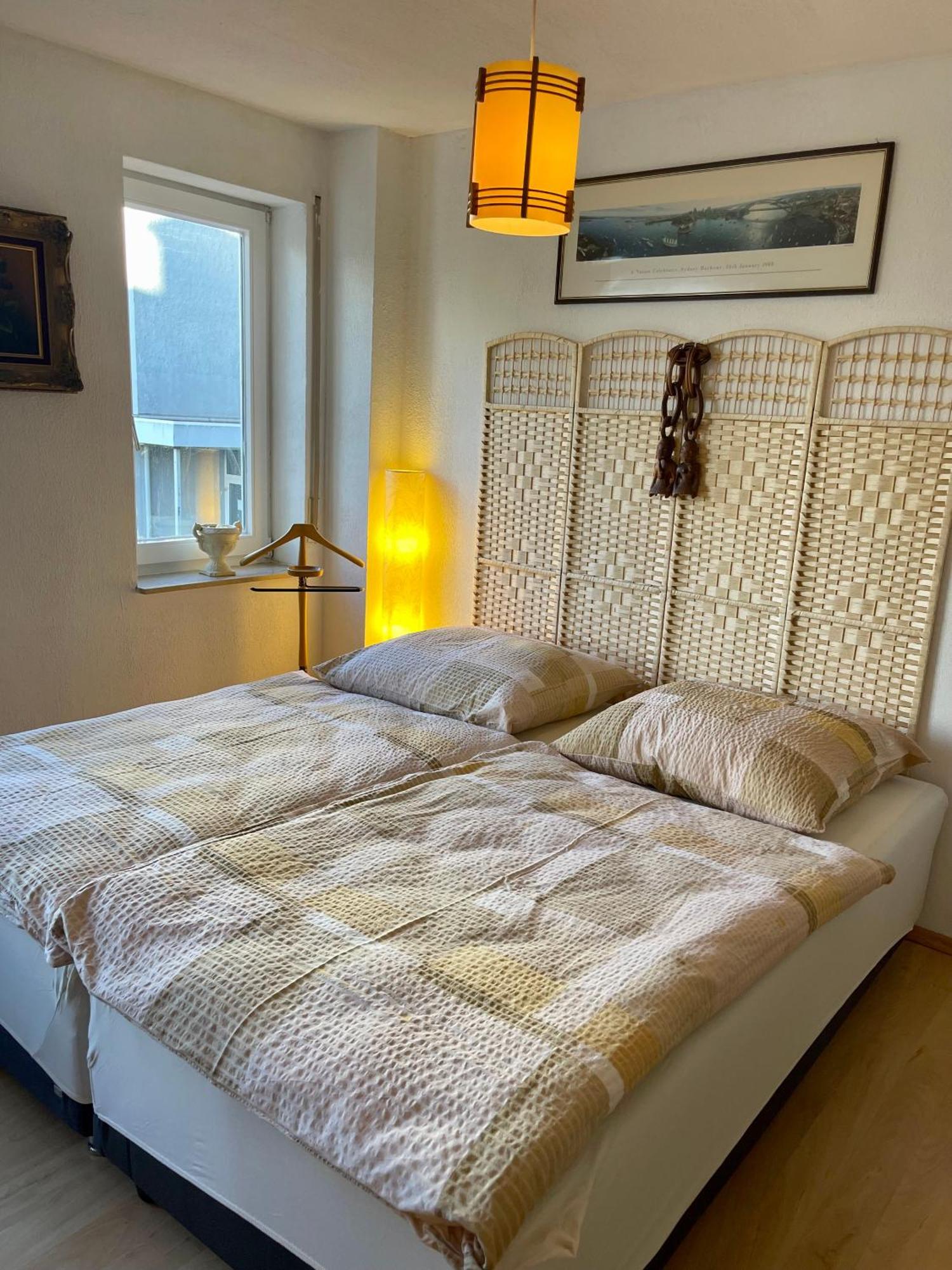 Wunderschoenes Apartment Im Zentrum Goldstadt ฟอร์ซไฮม์ ภายนอก รูปภาพ