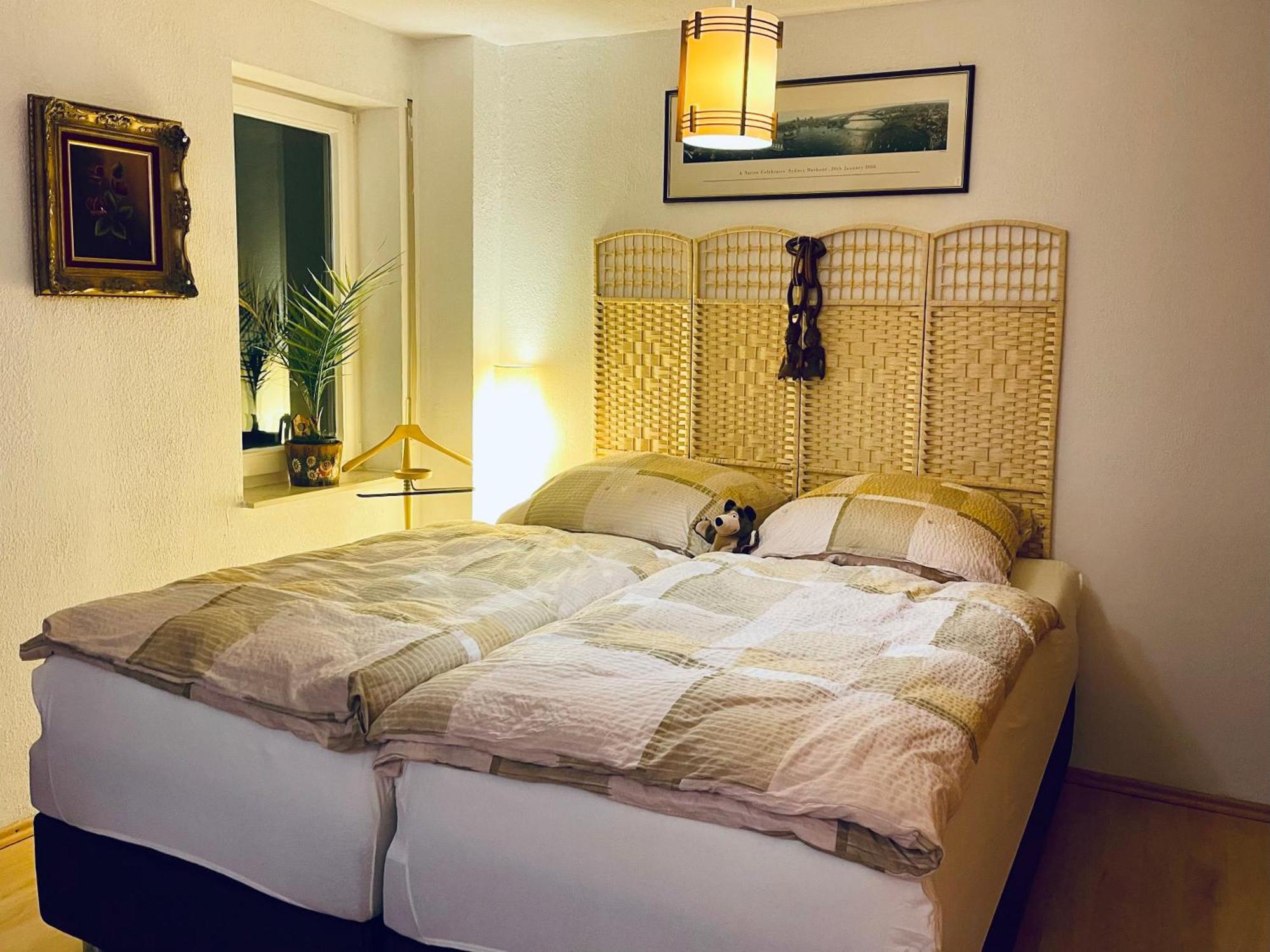 Wunderschoenes Apartment Im Zentrum Goldstadt ฟอร์ซไฮม์ ภายนอก รูปภาพ